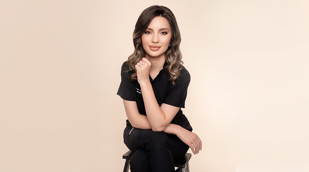 Dr. Cristina Soare, Medic specialist dermatolog